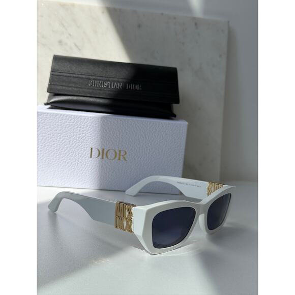 NEW Dior MissDior S1I Cat Eye Sunglasses in White main image 9